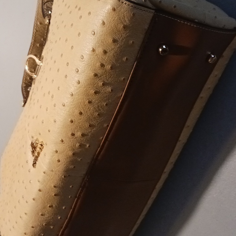 Rare Authentic Rowallan Ostrich Leather Large Handbag Purse Pale Yellow Beige - Picture 3 of 12